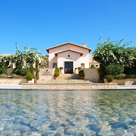 Ferienhaus 3 Bedroom Athina With Private Pool And Golf Views, Aphrodite Hills
