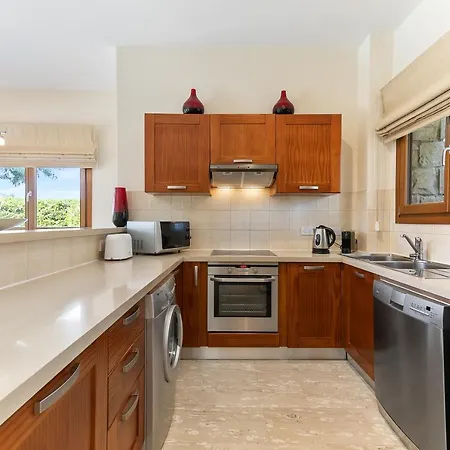 3 Bedroom Athina With Private Pool And Golf Views, Aphrodite Hills * Kouklia