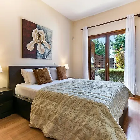 3 Bedroom Athina With Private Pool And Golf Views, Aphrodite Hills *