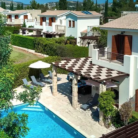 Ferienhaus 3 Bedroom Athina With Private Pool And Golf Views, Aphrodite Hills