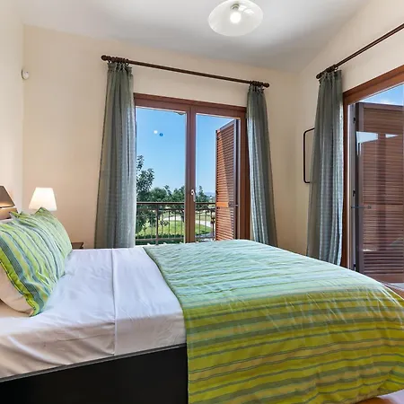 3 Bedroom Athina With Private Pool And Golf Views, Aphrodite Hills *